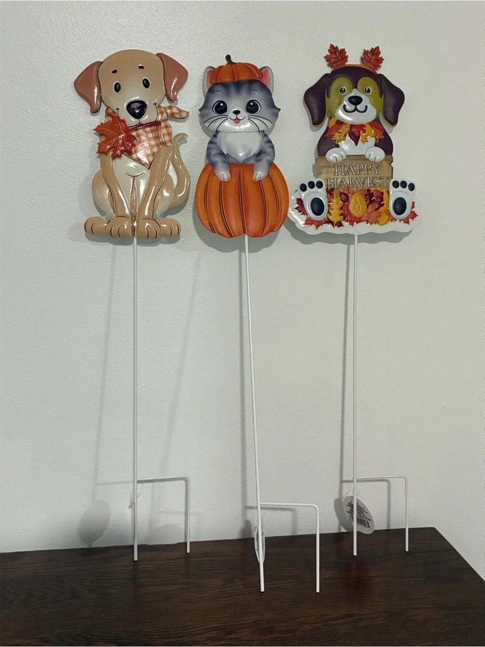 NWT- Set of 3- Adorable Fall Harvest Theme- Dog & Cat Metal Yard Stakes